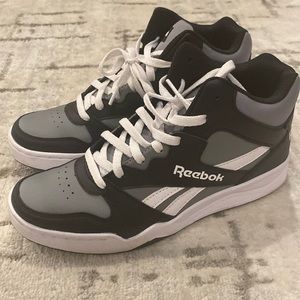 Never worn Men’s Reebok shoes. Reasonable offers very welcome